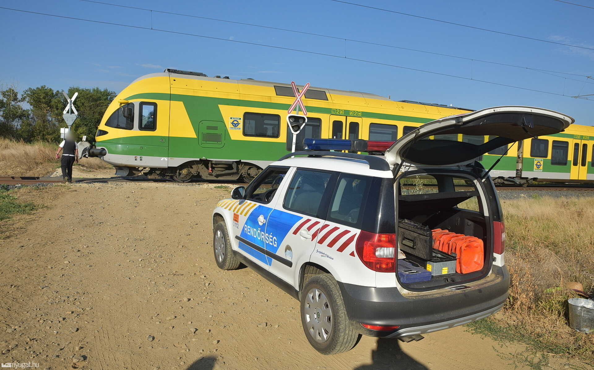 حادث قطار في سوركيكابولنا: مشى بين السكة وواجه القاطرة فانتظر الموت