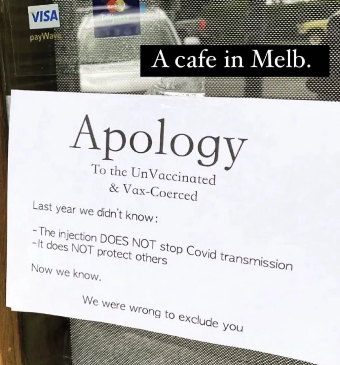 Caf de Melbourne: Disculpa en la puerta principal