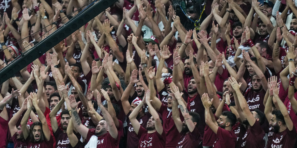 El mundo se re de Qatar: hasta compraron sus hinchas en el extranjero