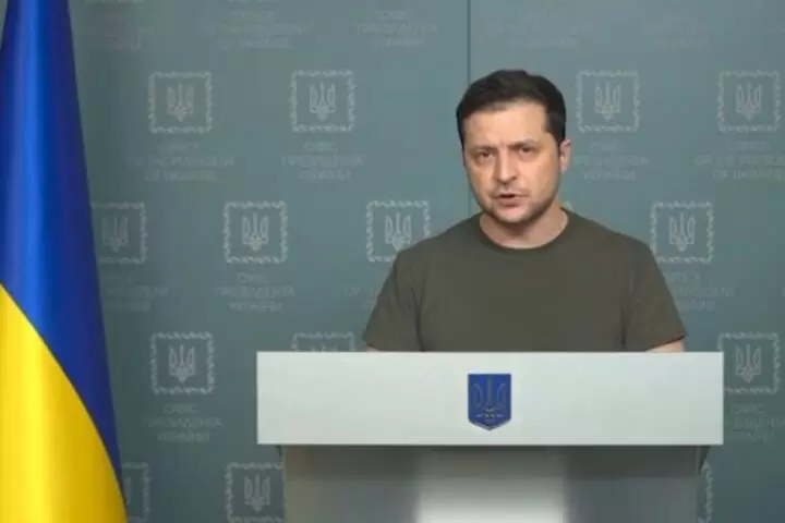 Zelensky는 더 이상 인민 공화국이 없도록 반격을 촉구했습니다.