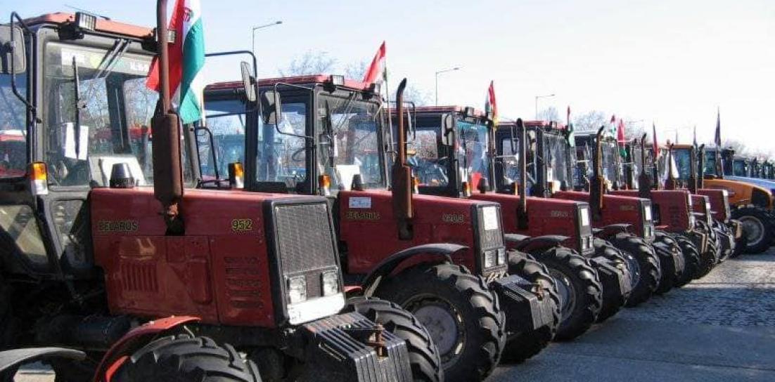 Vi frågade polisen vad som hnder om 1 800 traktorer kommer in i Budapest