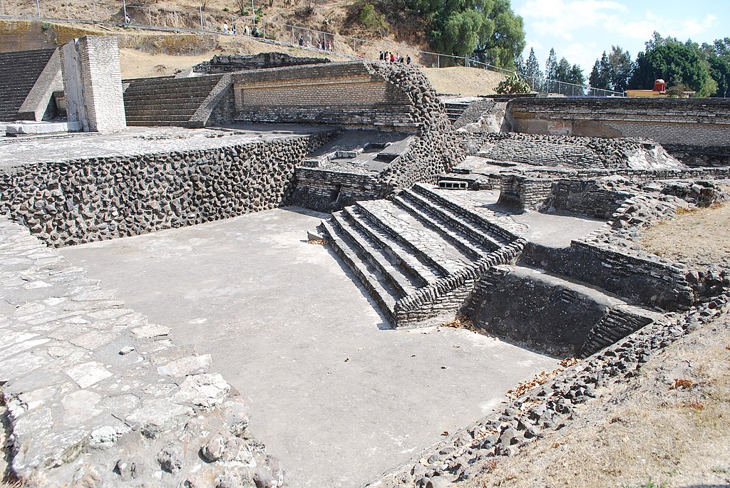 Ang Underground Pyramid ng Mexico na 'Built by Giants'