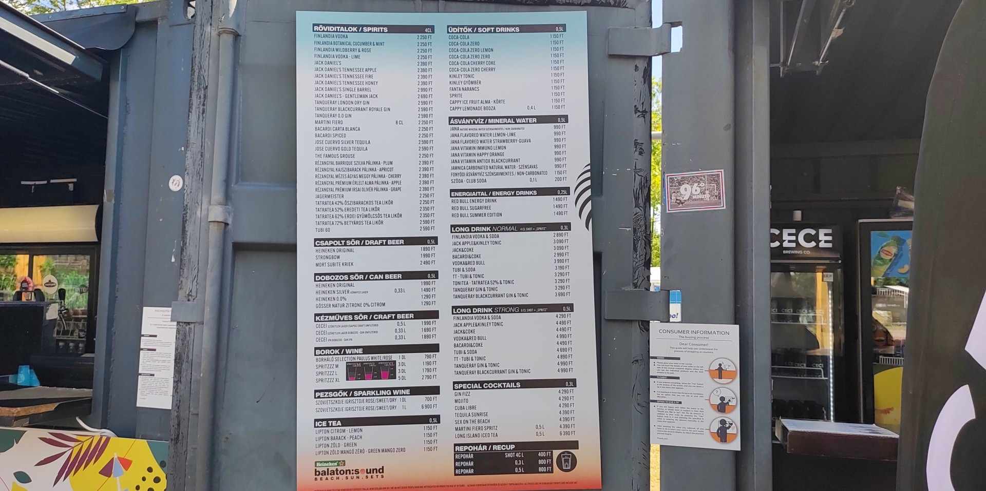 ราคาที่น่าทึ่งสำหรับ Balaton Sound แฮมเบอร์เกอร์ 5800 น้ำครึ่งลิตร 990 HUF ราคาที่น่าทึ่งสำหรับ Balaton Sound แฮมเบอร์เกอร์ 5800 น้ำครึ่งลิตร 990 HUF