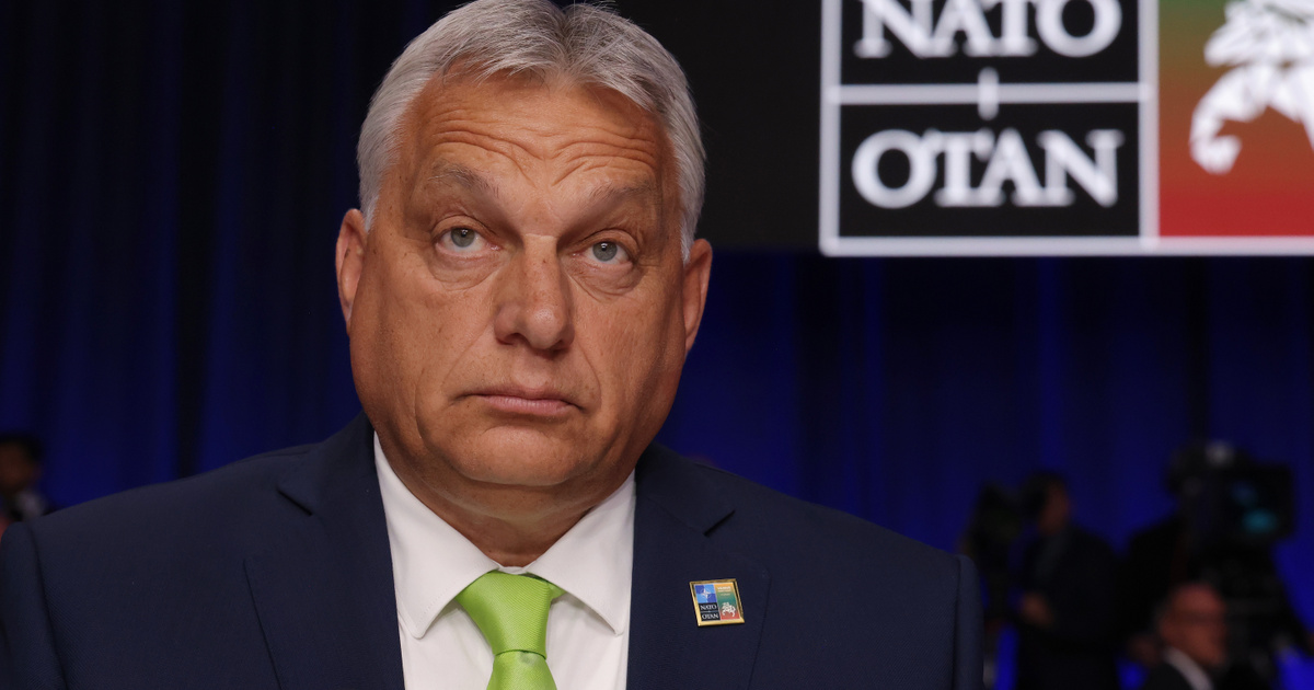 เป็นเรื่องแปลกที่เกิดขึ้นกับ Viktor Orbn ในการประชุมสุดยอดของ NATO