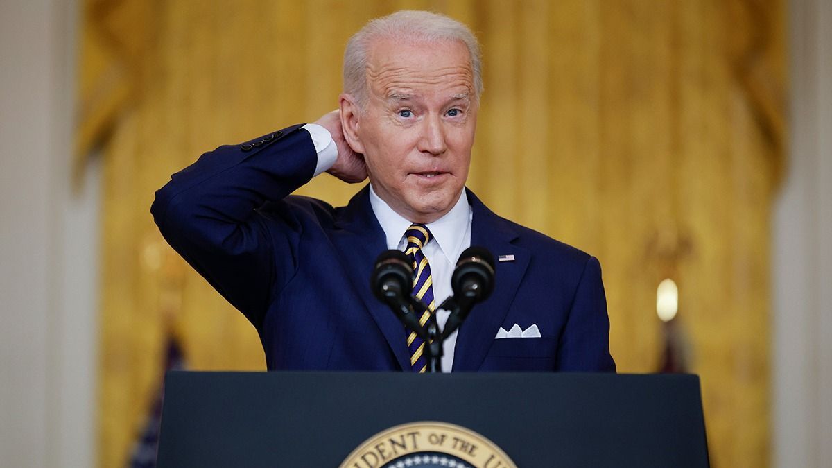ไม่ใช่เรื่องตลก: Joe Biden จะบังแดดเพื่อไม่ให้ร้อนมาก ไม่ใช่เรื่องตลก: Joe Biden จะบังแดดเพื่อไม่ให้ร้อนมาก