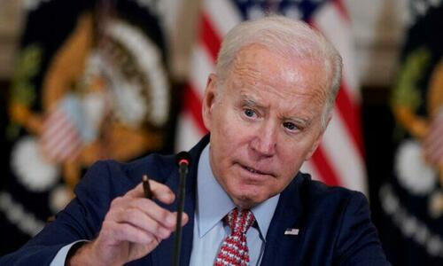 การแบล็กเมล์ของ Biden เพิ่มขึ้น: เขาจะไม่ปิดชายแดนจนกว่ารัฐสภาจะไอกองทุนยูเครนและอิสราเอล